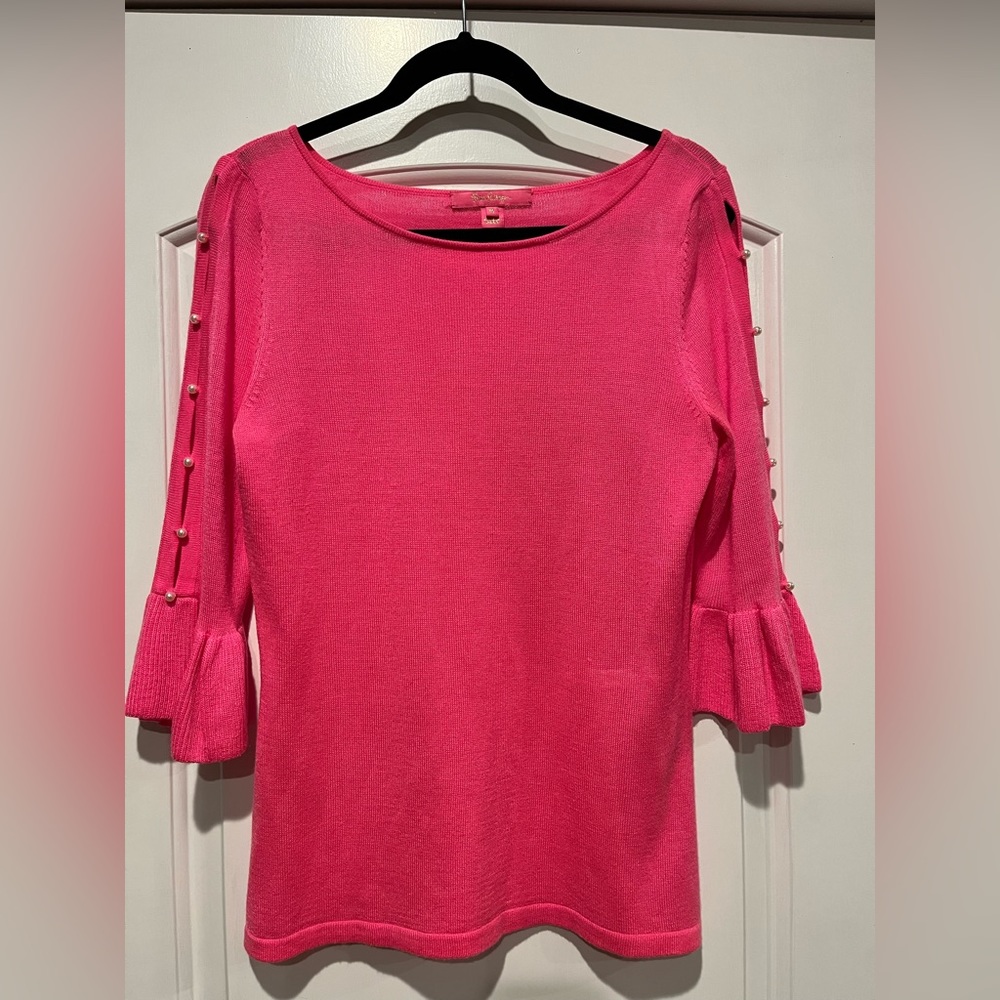 Beautiful Lilly Pulitzer sweater size M